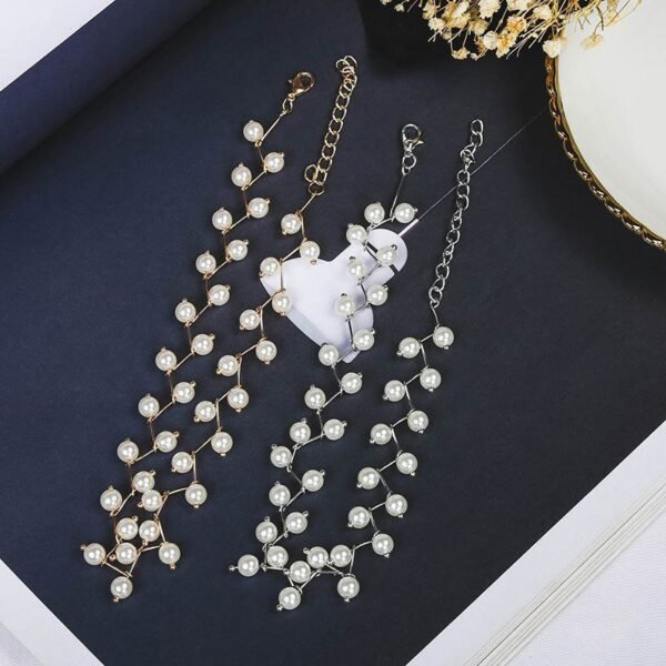 Minimal pearl Choker - Image 2